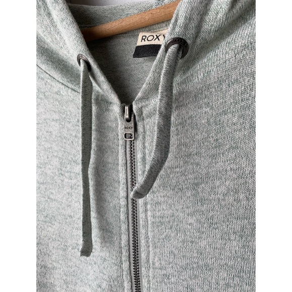 Small, Roxy, NWOT sage green and white Like A Dream super soft zip up hoodie - Picture 3 of 11